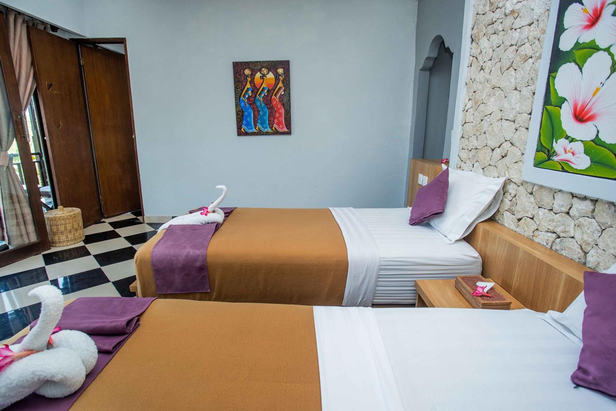 Tropical Garden By Tanis Hotel Nusa Lembongan  Exterior photo